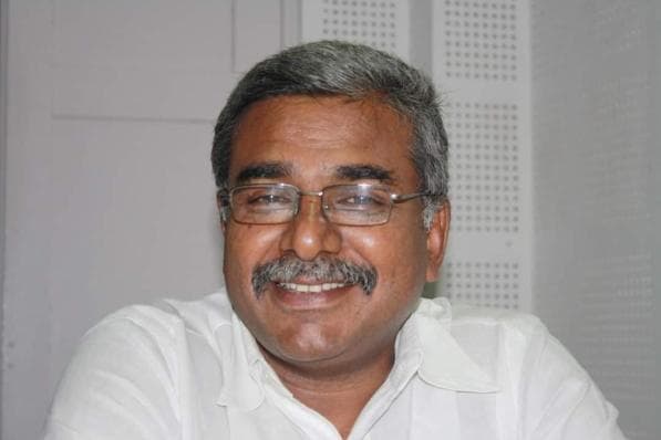 Dr Oommen Mammen